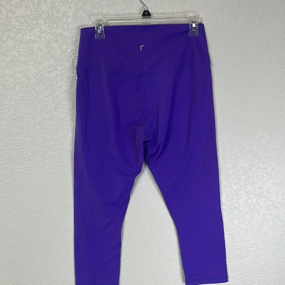 Zyia Ascend High Rise Capri Legging Purple Size 14 16 - Picture 10 of 14